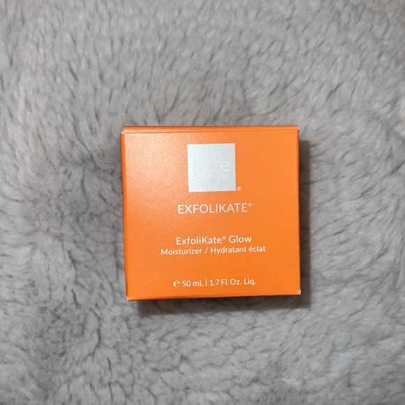 Kate Somerville ExfoliKate and glow duo Fab Fit Fun - Picture 3 of 4